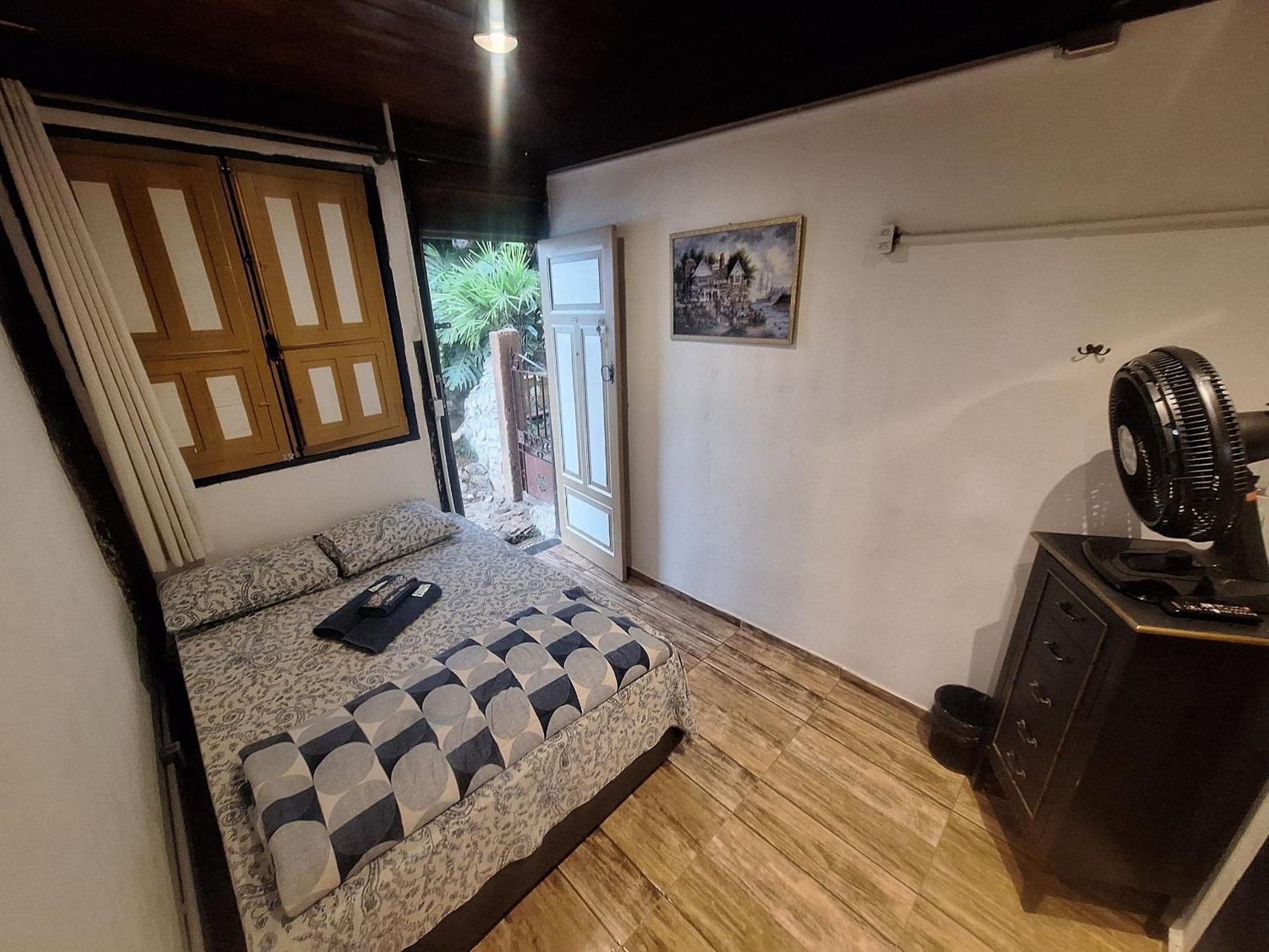 Pousada Residencia Balestra 티라덴티스 외부 사진